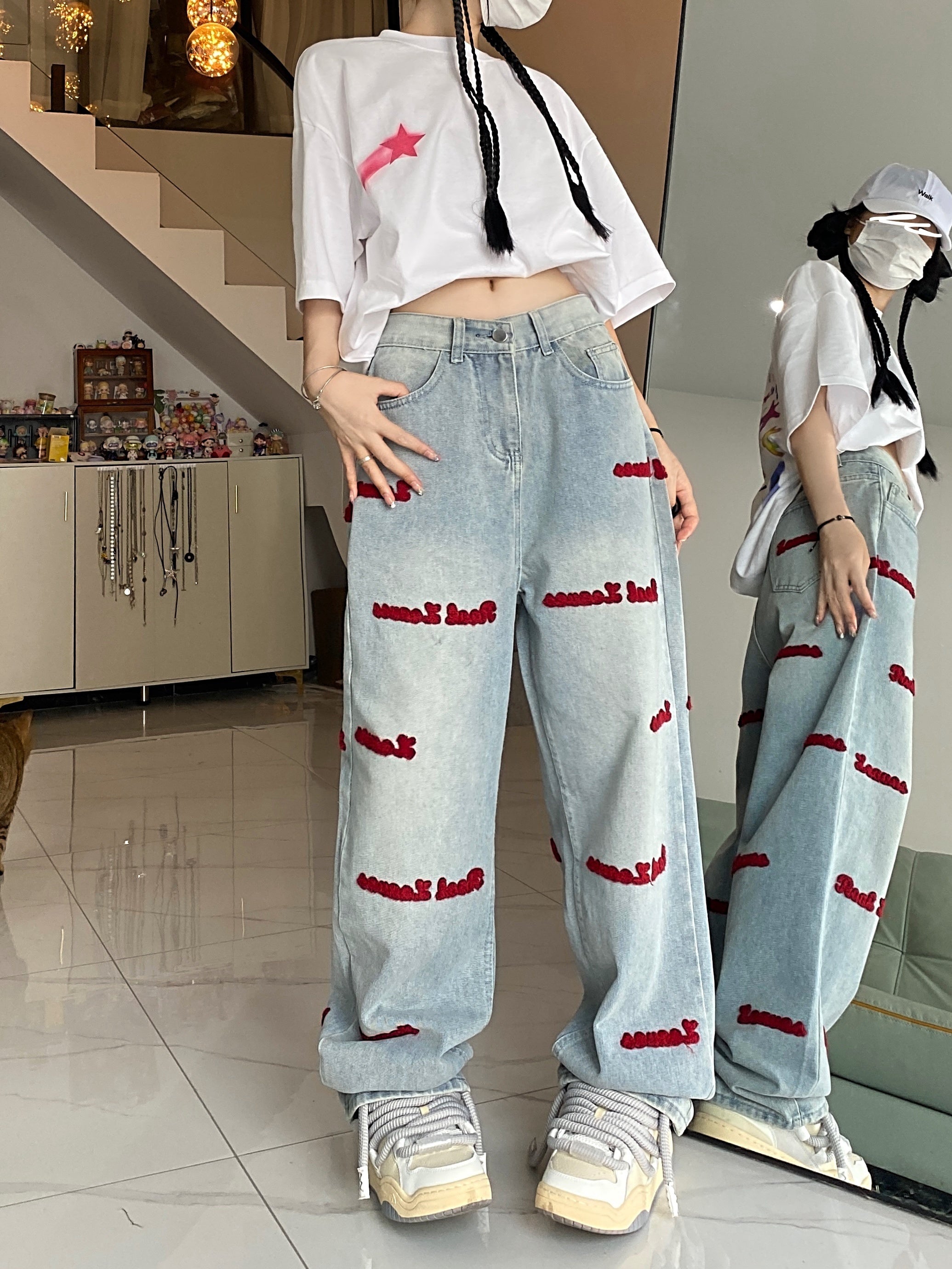 Women's Denim Jeans with Red Embroidered Lettering Regular Fit Long Stretch Fabric Casual All-Season