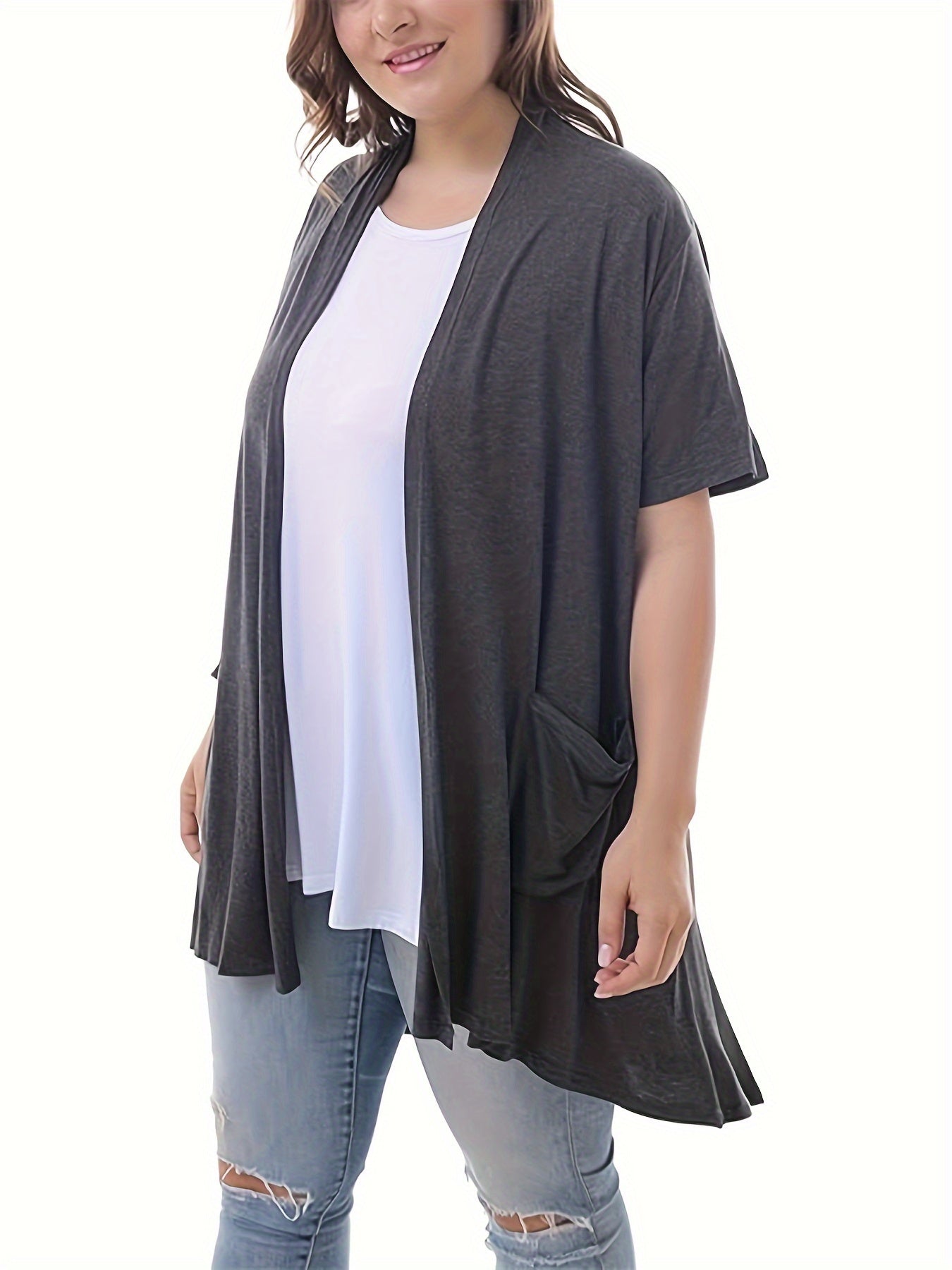 Women's Plus Size Short Sleeve Knit Cardigan with Pockets