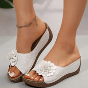 Women's Floral Platform Sandals with Cut-Out Design and Open Toe