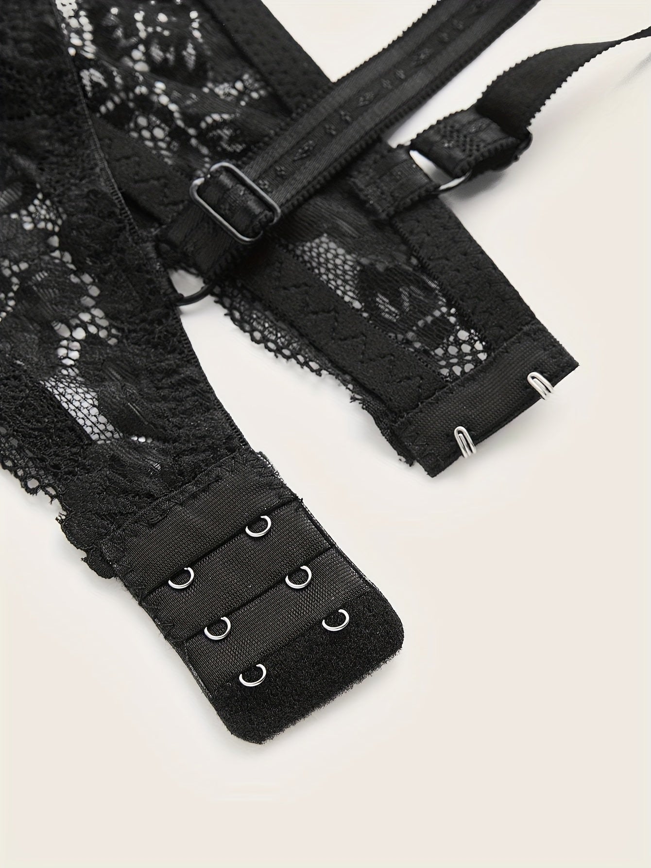 Plus Size Elegant Underwired Non-Padded Bra with Bow and Contrast Lace