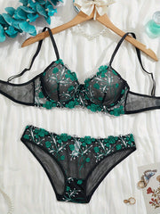 Women's Lace Bra and Panty Set with Floral Embroidery and Knitted Fabric