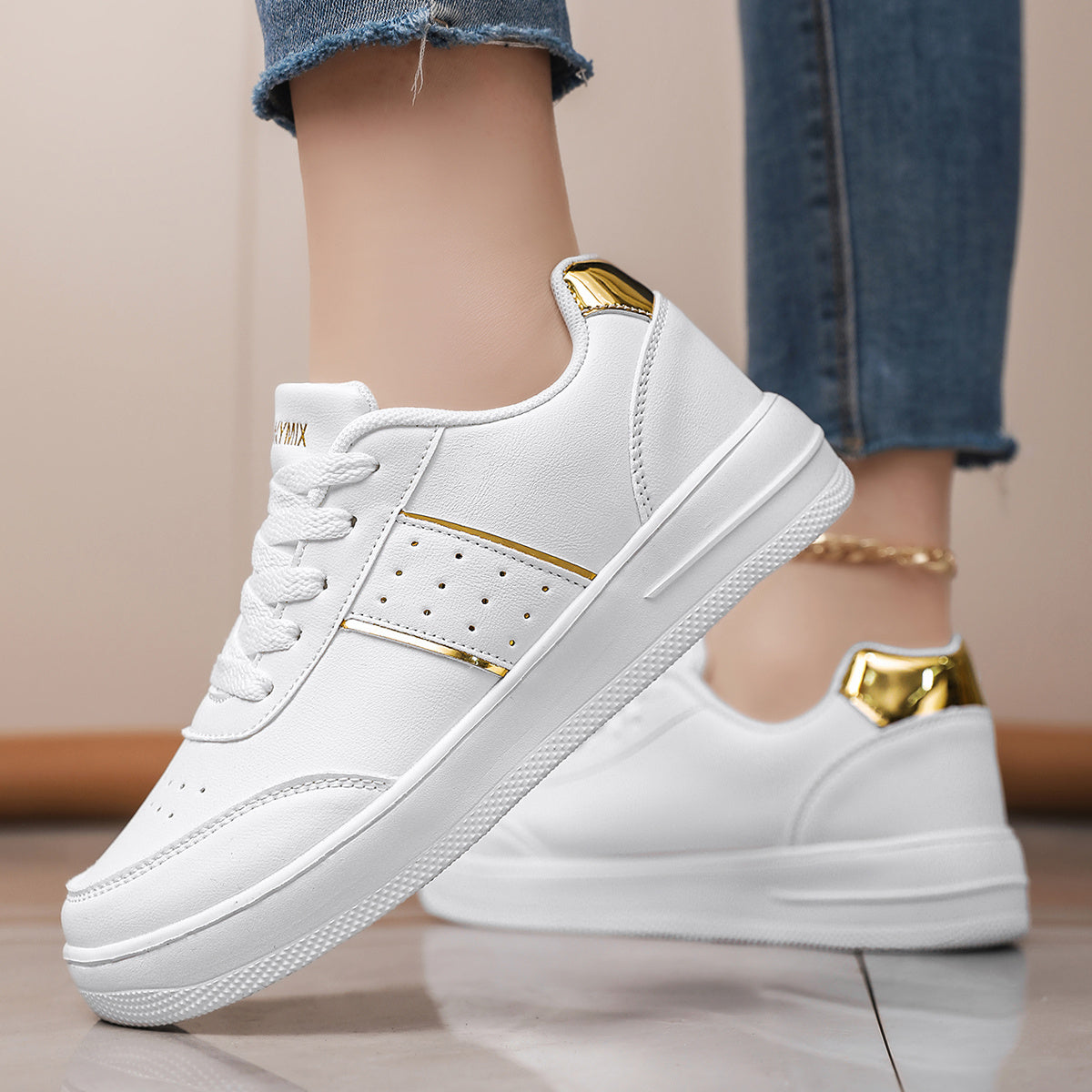 Women’s Casual Running Shoes, Low Top Sneakers, White with Gold Accents