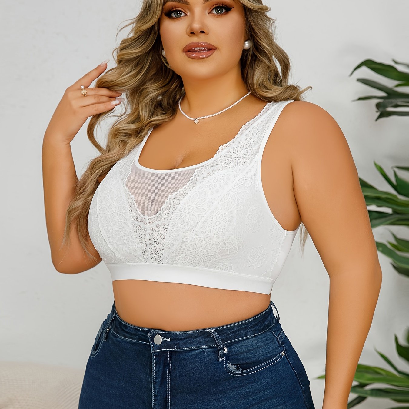 Plus o'lchamli ayollar uchun gul naqshli korsetti mesh yarim shaffof bra