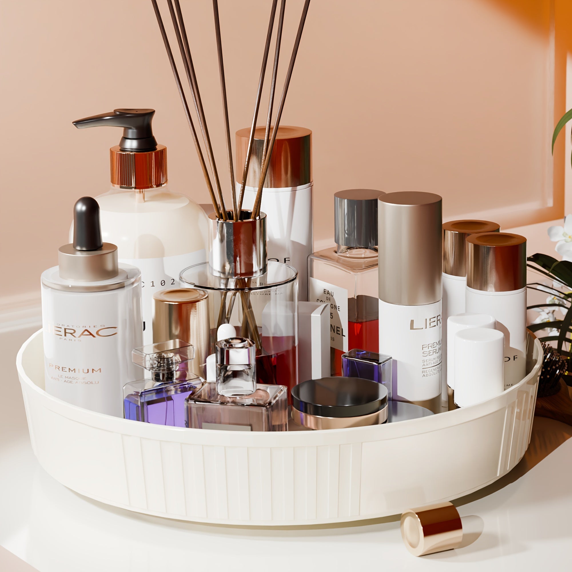 Вращающийся на 360° поднос для кухонного органайзера белого цвета - универсальное хранилище для специй, приправ и косметики - идеально подходит для столешниц и организации кладовых, удобный поднос для кухонной стойки