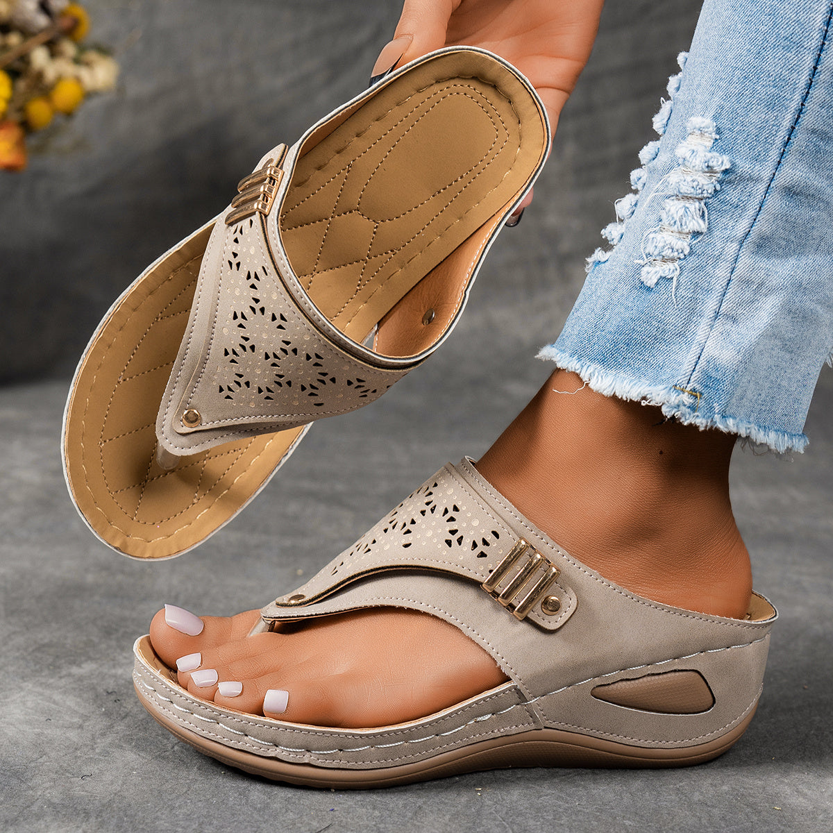 Women's Platform Wedge Sandals Slip-On Thong Cut-Out Beach Casual