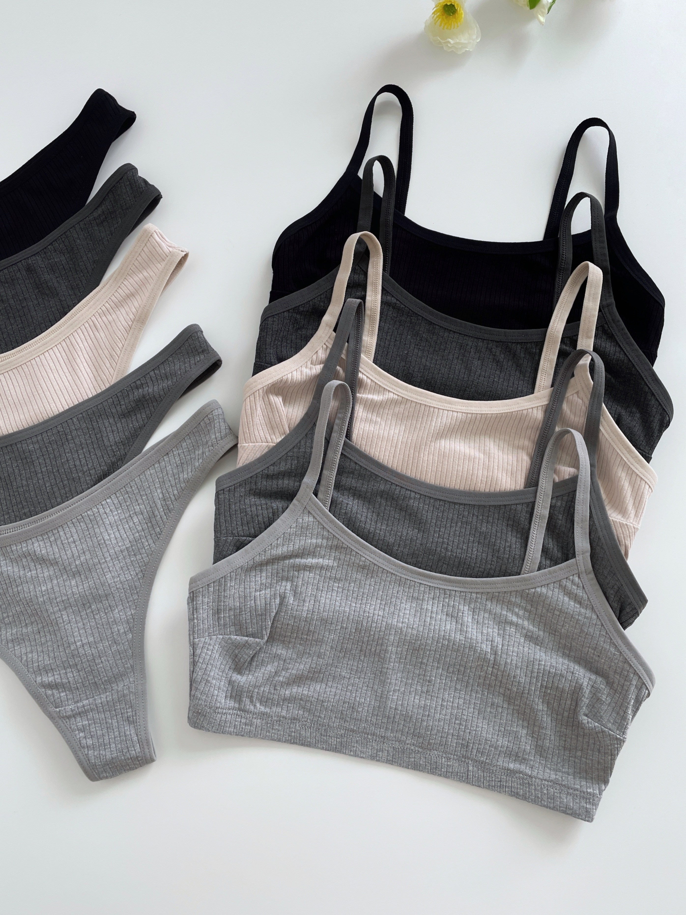 Women's Autumn Winter Threadless Underwear Set with Comfortable Pants and Bras