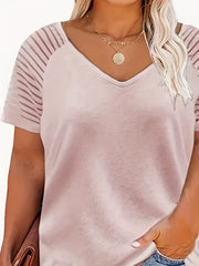 Plus Size Women's V-Neck Short Sleeve T-Shirt with Stretch