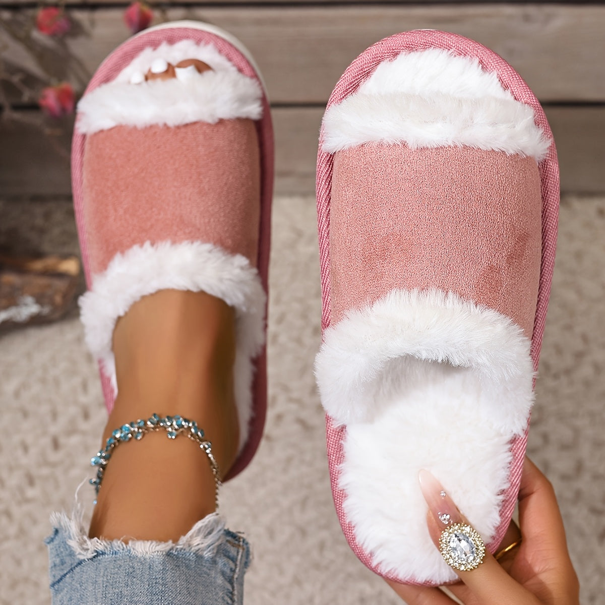 Women's Faux Fur Slippers Indoor Outdoor Comfortable Non-Slip Multipack