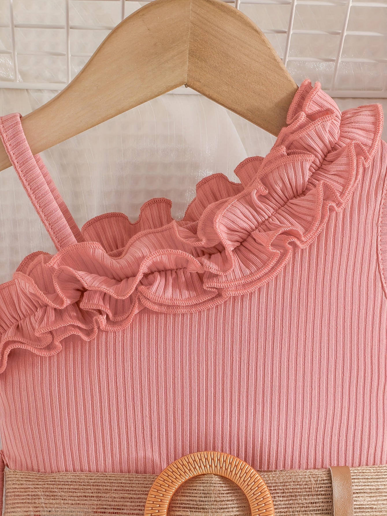 Pelele floral de un solo hombro para niña bebé con cinturón para salidas de verano