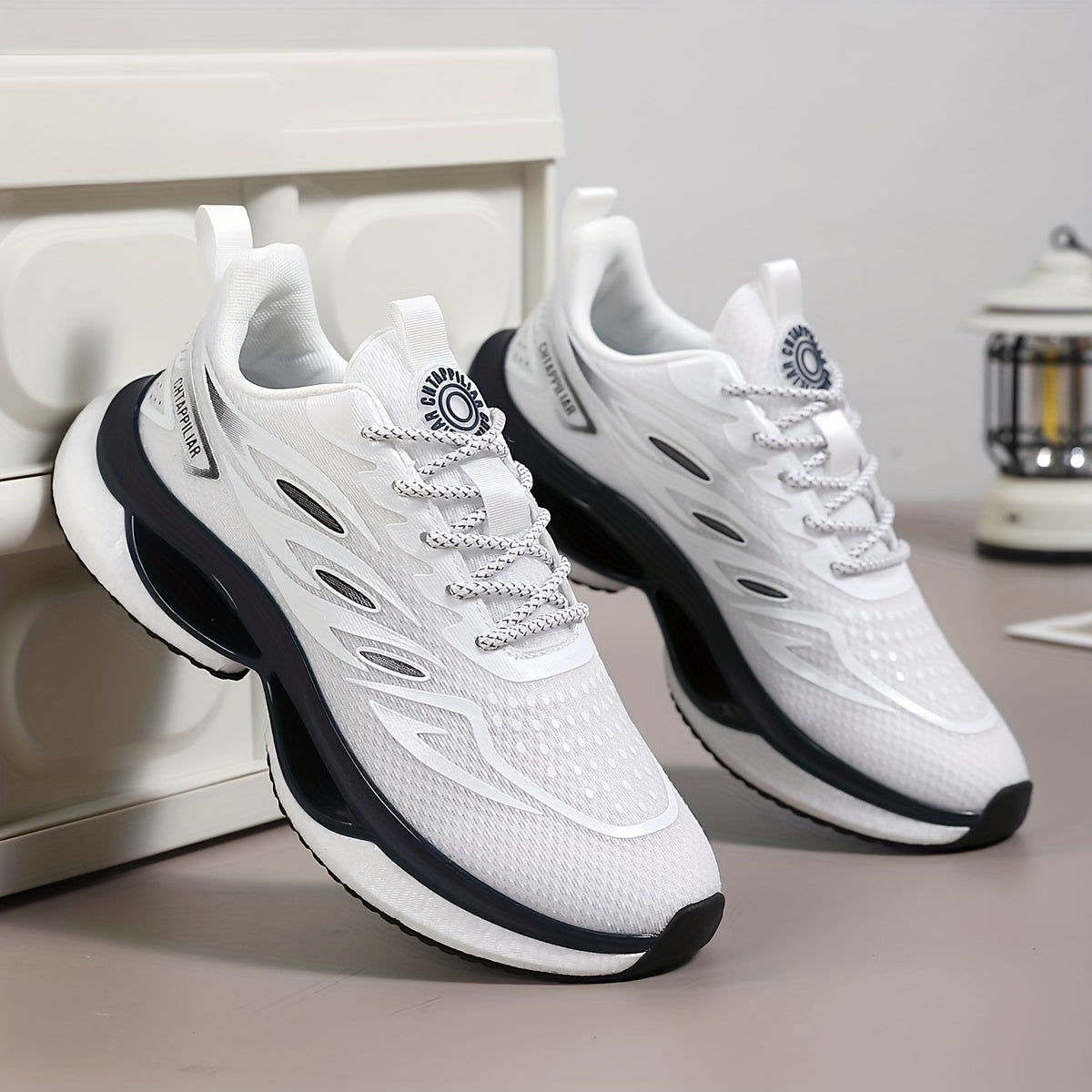 Men's Breathable Mesh Running Shoes Lightweight Stability Reflective Design Casual Outdoor Sneakers