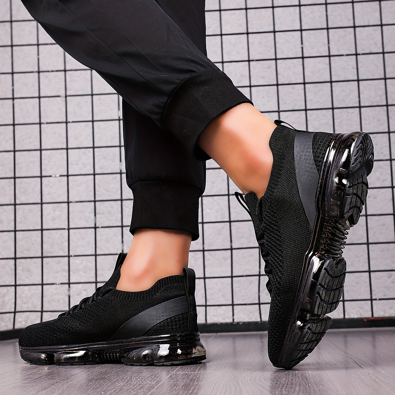 Havo o'tkazuvchi ayollar uchun yugurish poyafzallari, zarba o'chiruvchi tasodifiy krossovkalar