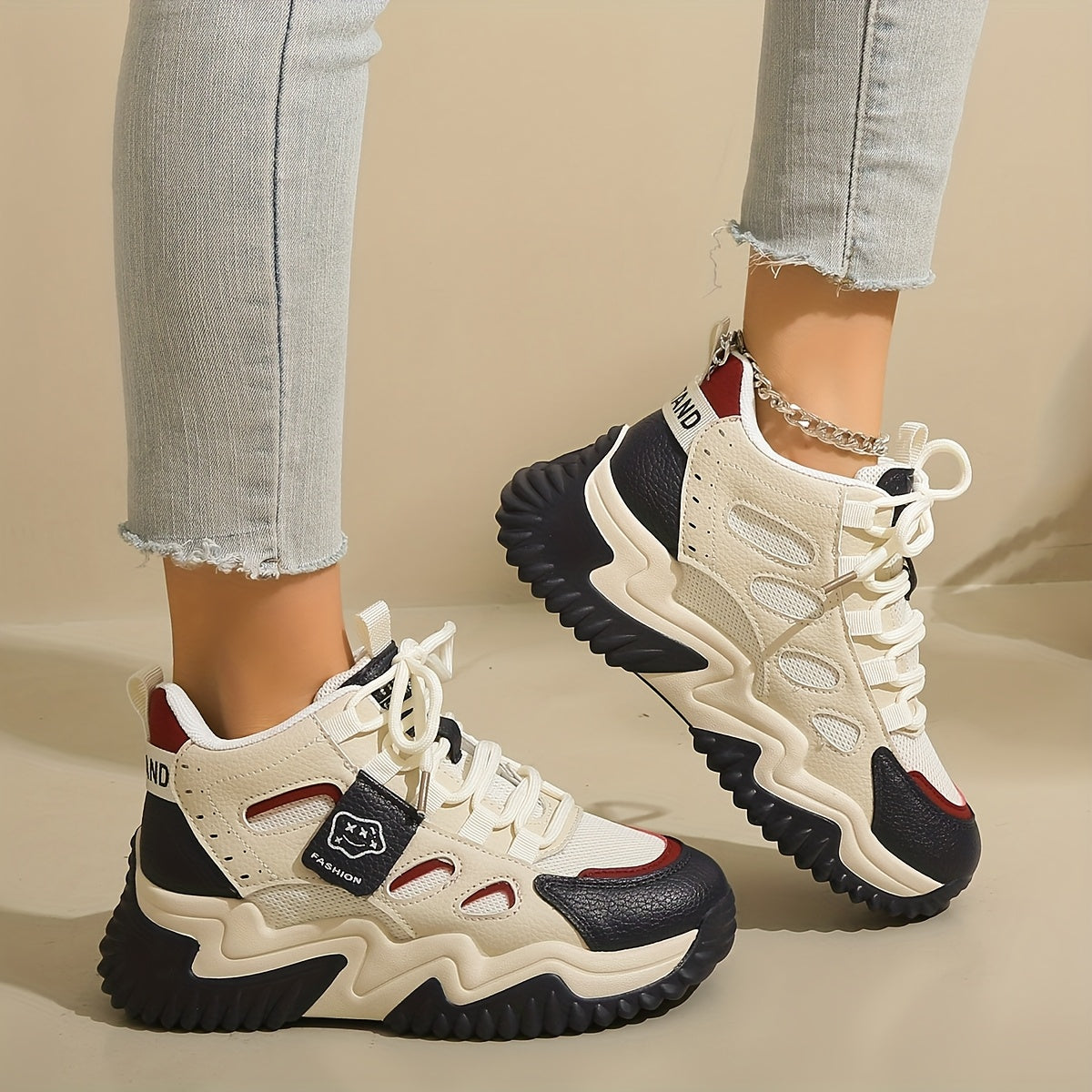 Women’s Casual Mesh Sneakers, Lace-Up, Fabric Upper, Spring Footwear