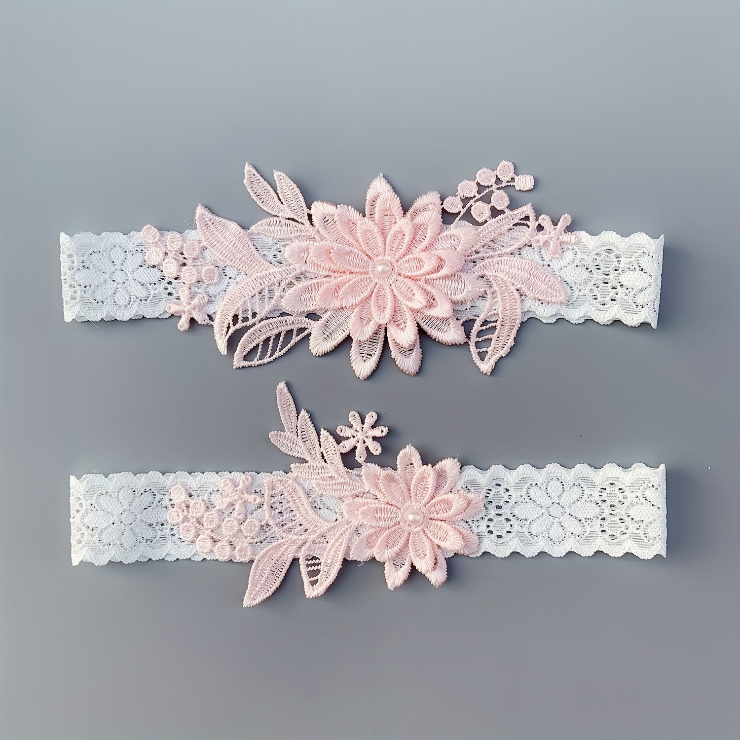 Wedding Garter Set Lace Bridal Garter Belt with Faux Pearl Decorations and Floral Design