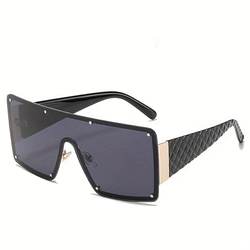 Unisex Oversized Shield Sunglasses with One-Piece Ombre Lens and Rivet Decoration