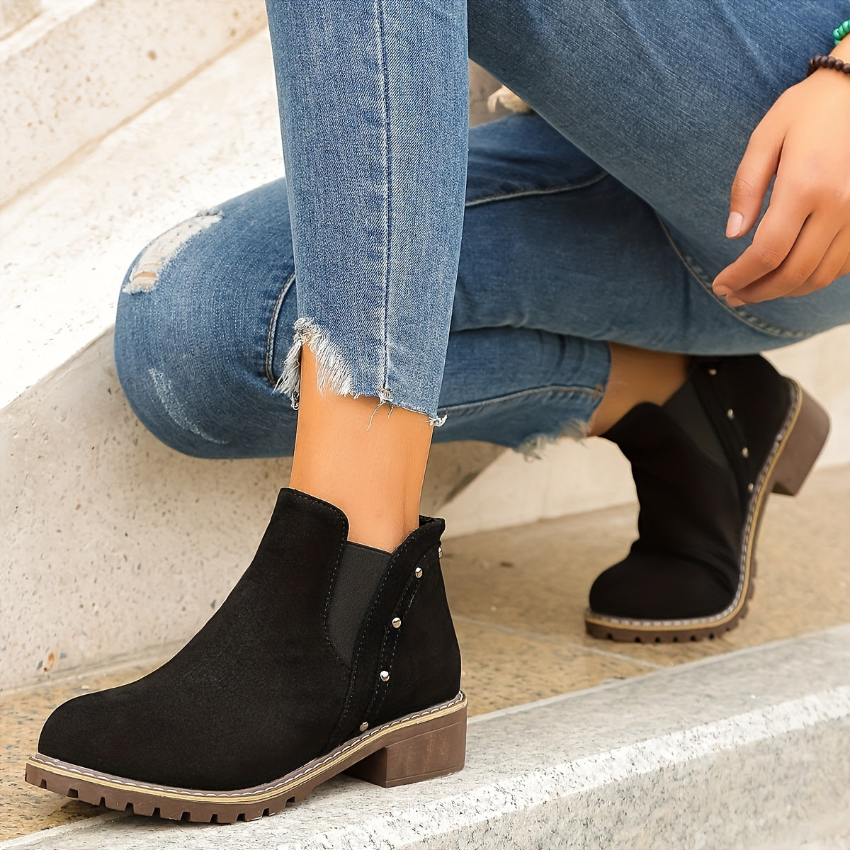 Women's Black Chunky Mid-Heel Boots with Round Toe Zipper Non-Slip