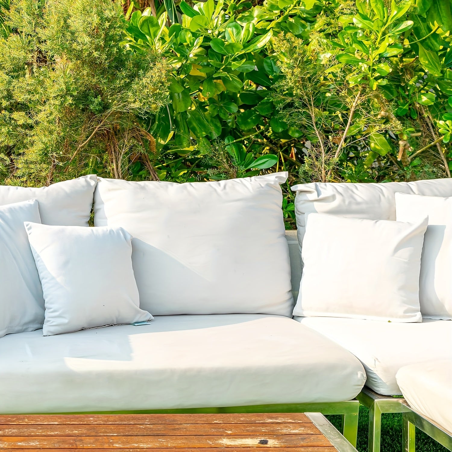 White Pillow Inserts for Christmas Decor, Soft, 16x16 Inches, Pack of 2