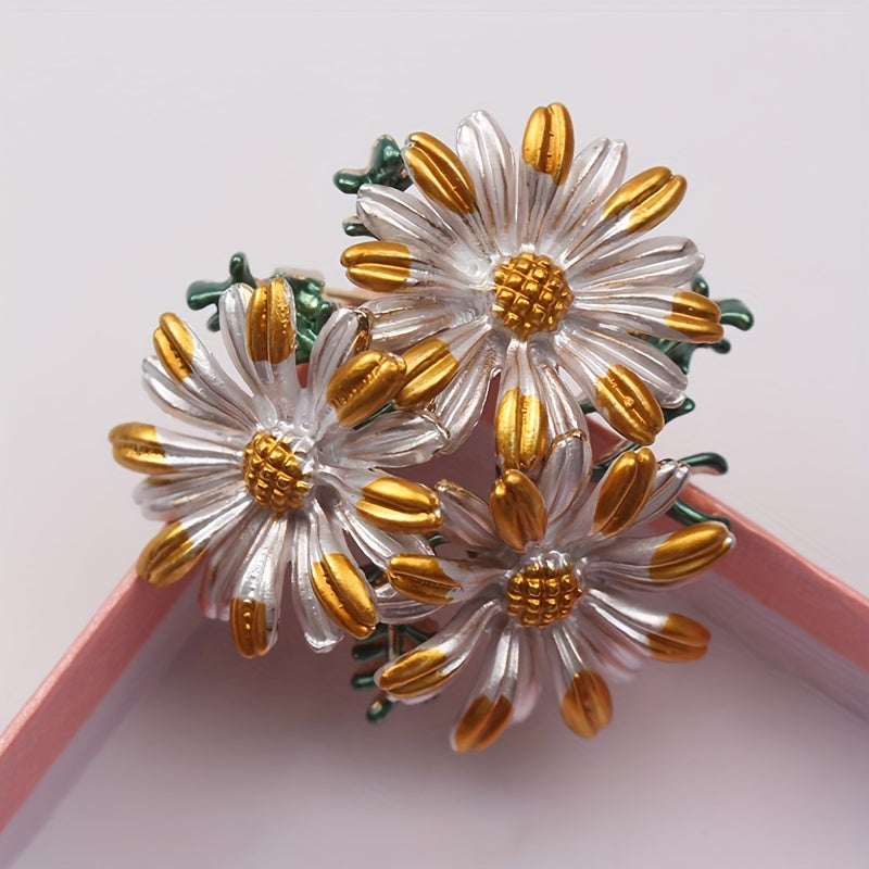 Vintage Handcrafted Daisy Cluster Brooch Enamel Painted Flower Jewelry Irregular Chrysanthemum Lapel Pin