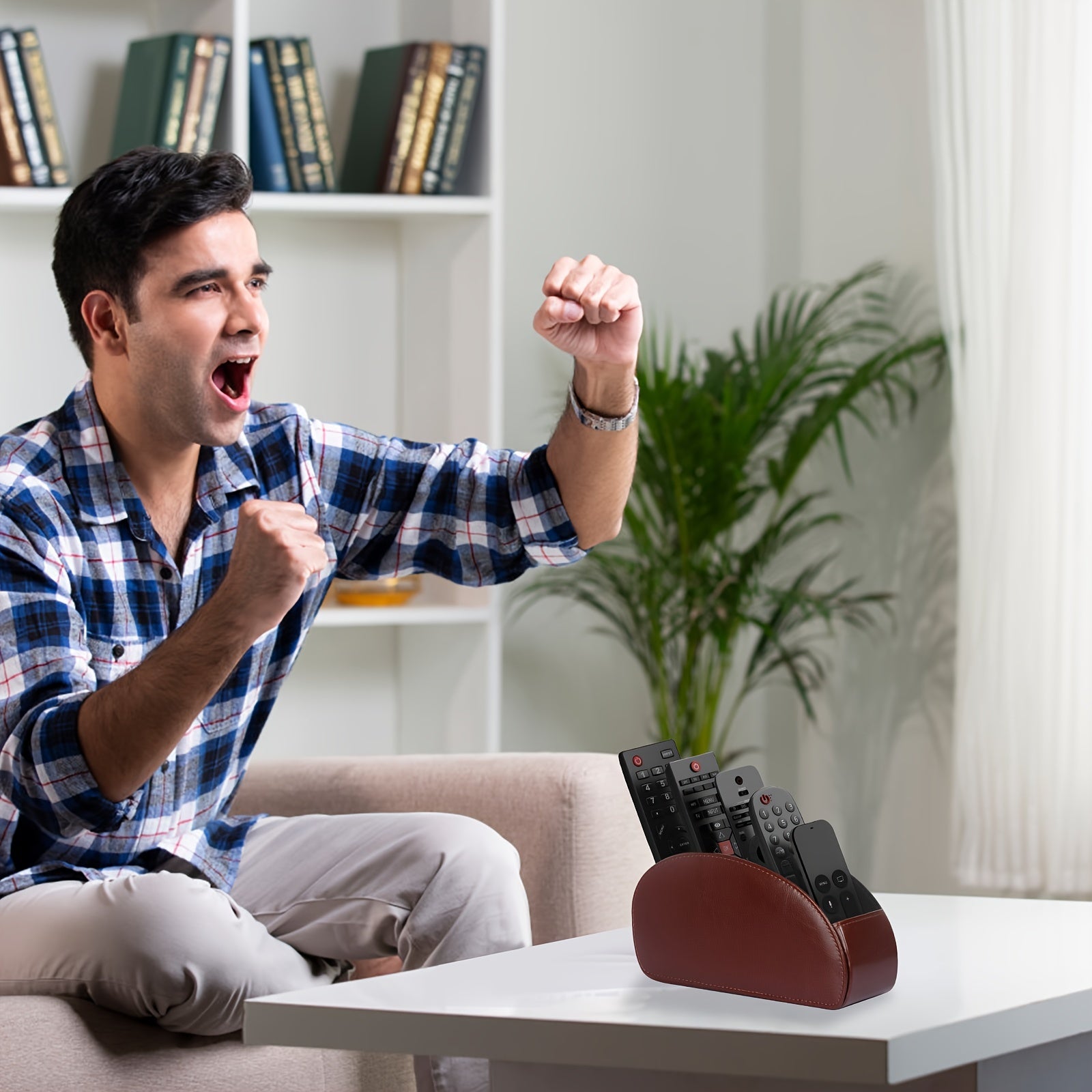 Organizador de control remoto de cuero PU con 5 compartimentos para almacenamiento en escritorio