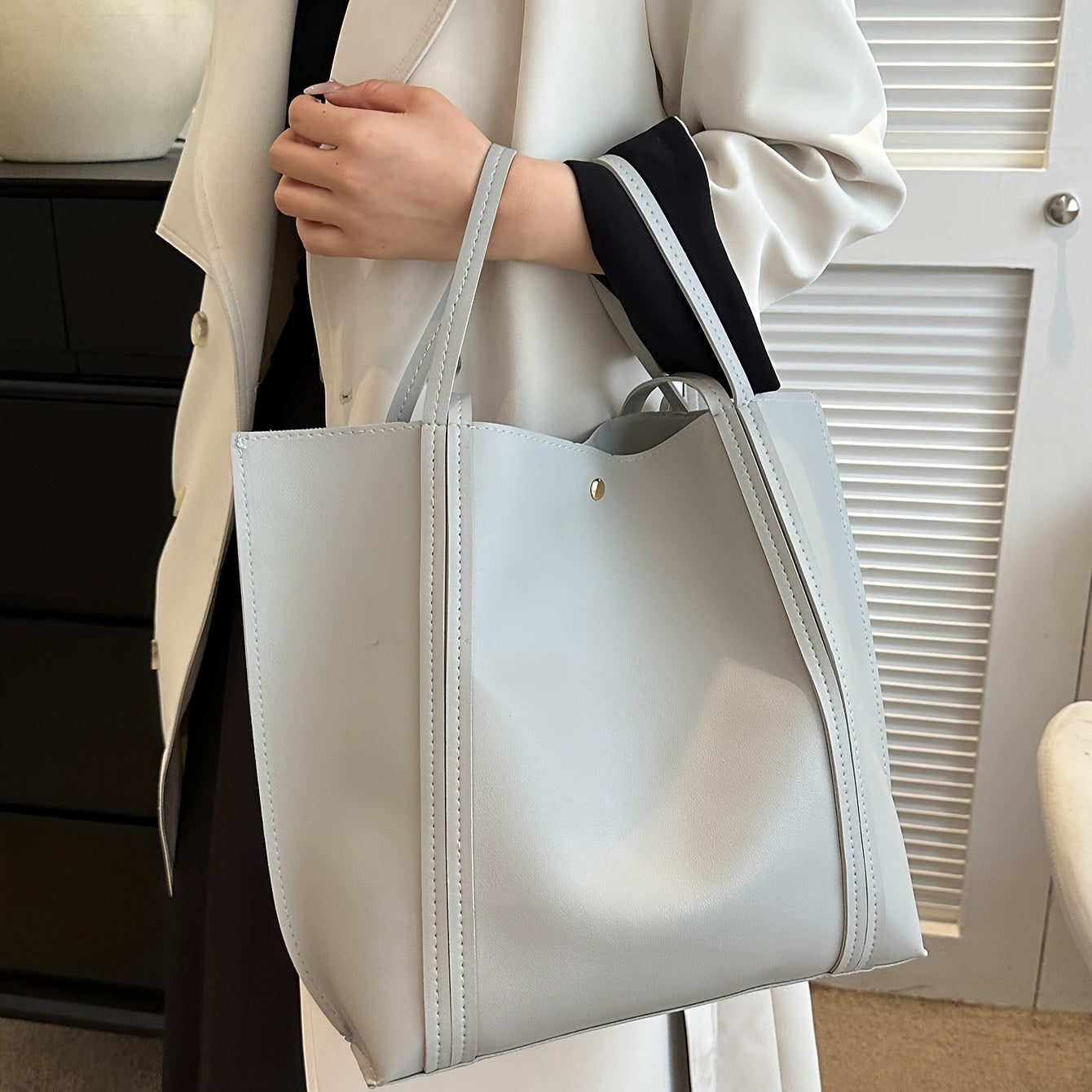 Women's Black Large Capacity Casual PU Shoulder Tote Bag