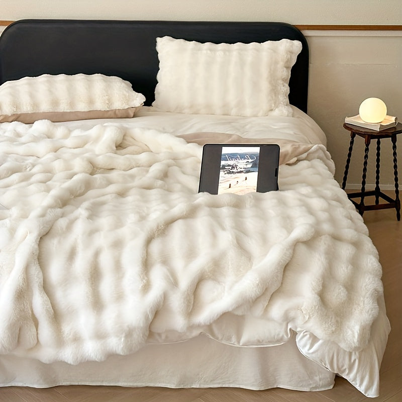 Faux Fur Throw Blanket Snowy White Soft and Comfortable for Home Decor