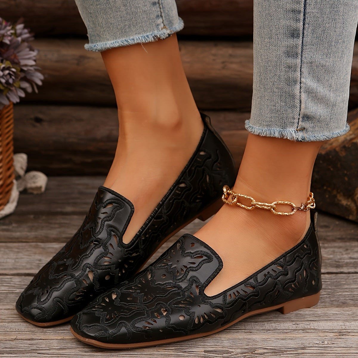 Women's Flat Shoes Square Toe Butterfly Pattern Casual Shoes