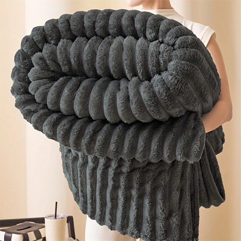 Striped Faux Fur Throw Blanket Cozy Knitted Polyester Bedspread for Sofa and Travel