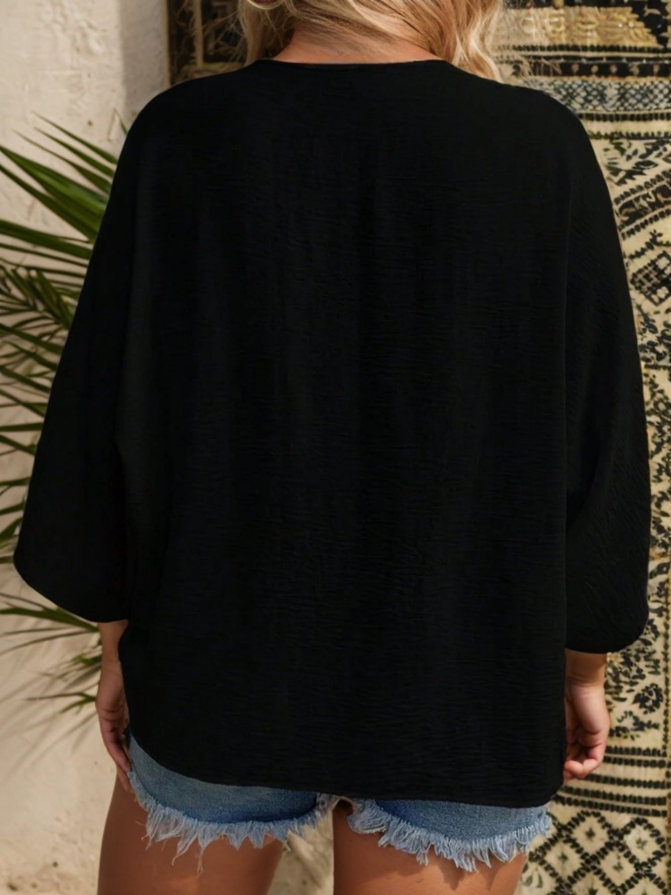 Women's Plus-Size V-Neck Long Sleeve Casual T-Shirt Solid Color Top