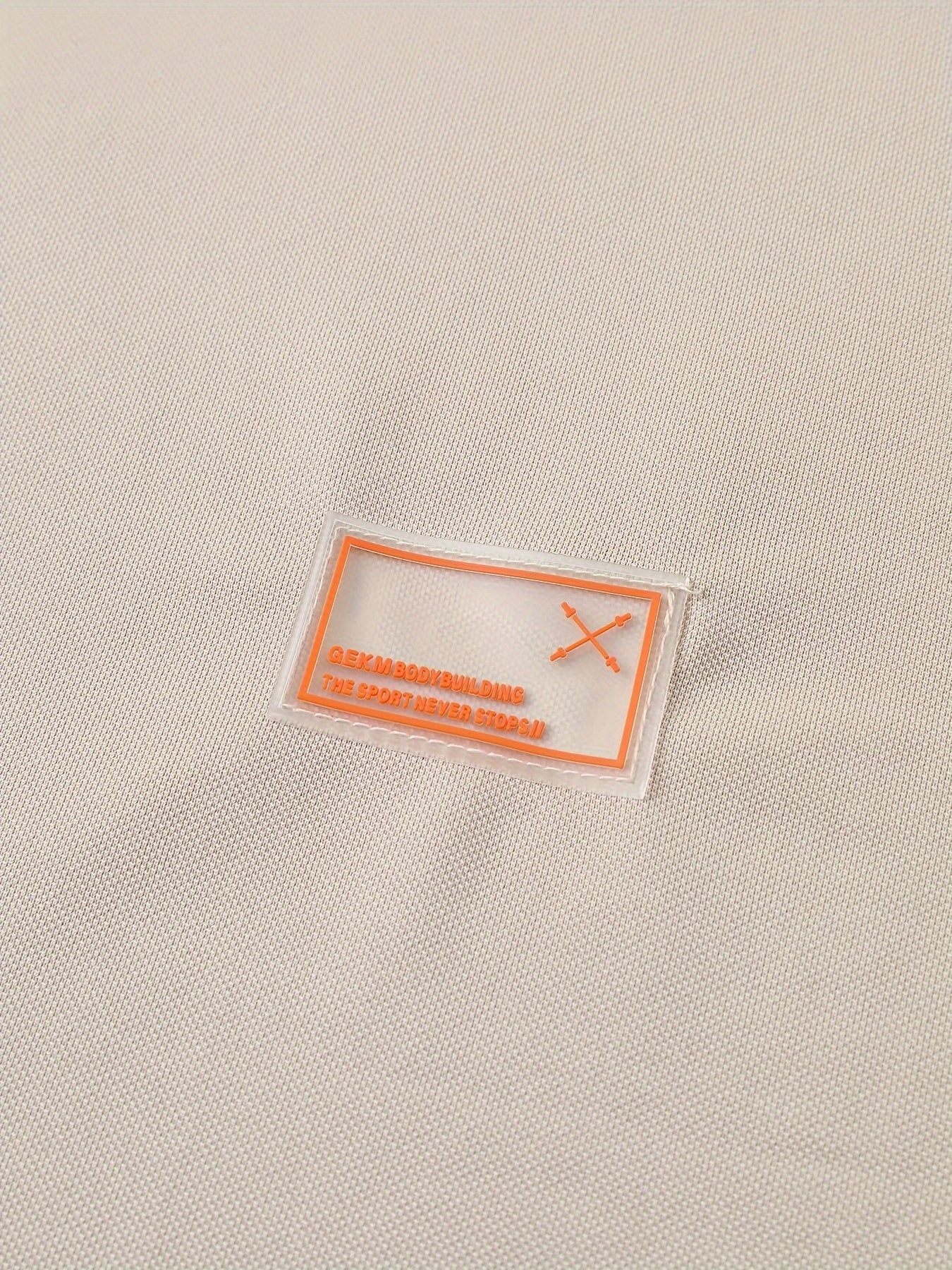 Camiseta deportiva casual de poliéster para hombre con cuello redondo y manga corta para actividades al aire libre