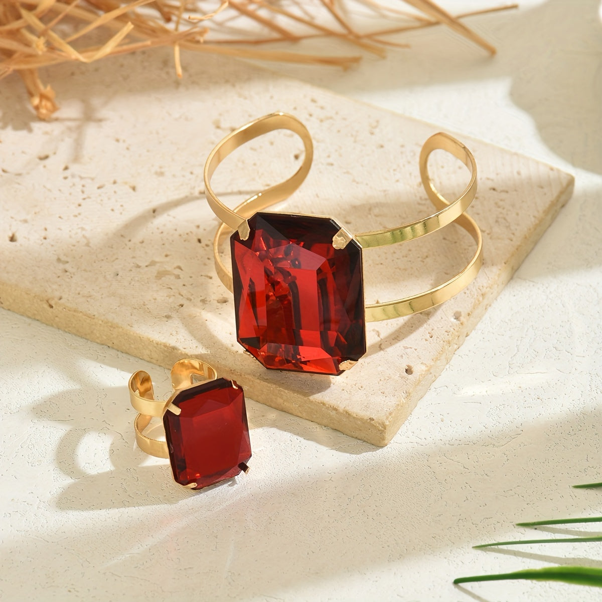 Модный ретро-дизайн украшений: винтажный французский стиль квадратное кольцо и браслет с двухцветными искусственными камнями для женщин. Изготовлено из сплава, идеально подходит для повседневной носки и подарков. Универсально для всех сезонов.