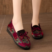 Ayollar uchun gul bosimli qishda kiyiladigan shippaklar, korduroy loafers, yumshoq tag va qulay ichki qavati bilan