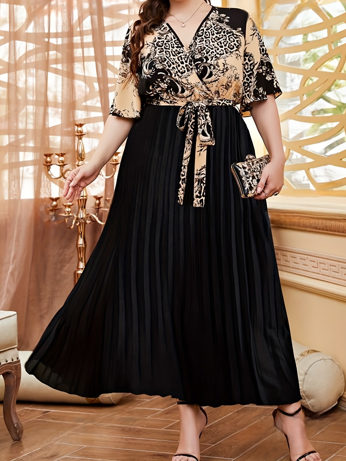 Платье с плиссировкой и цветочным принтом большого размера с поясом, V-образным вырезом, коротким рукавом, летним миди