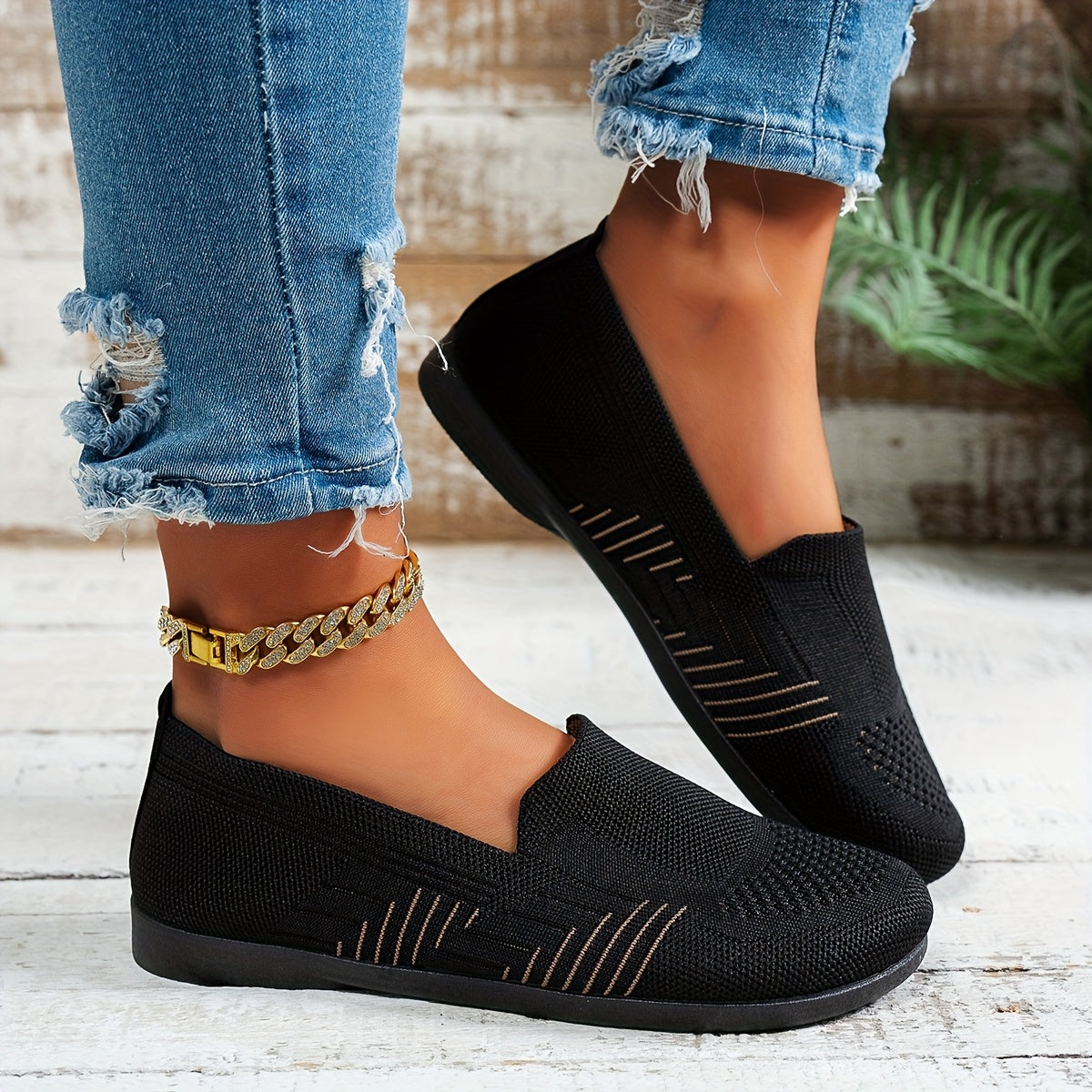 Women's Mesh Slip-On Sneakers Lightweight Casual Flats for Comfort