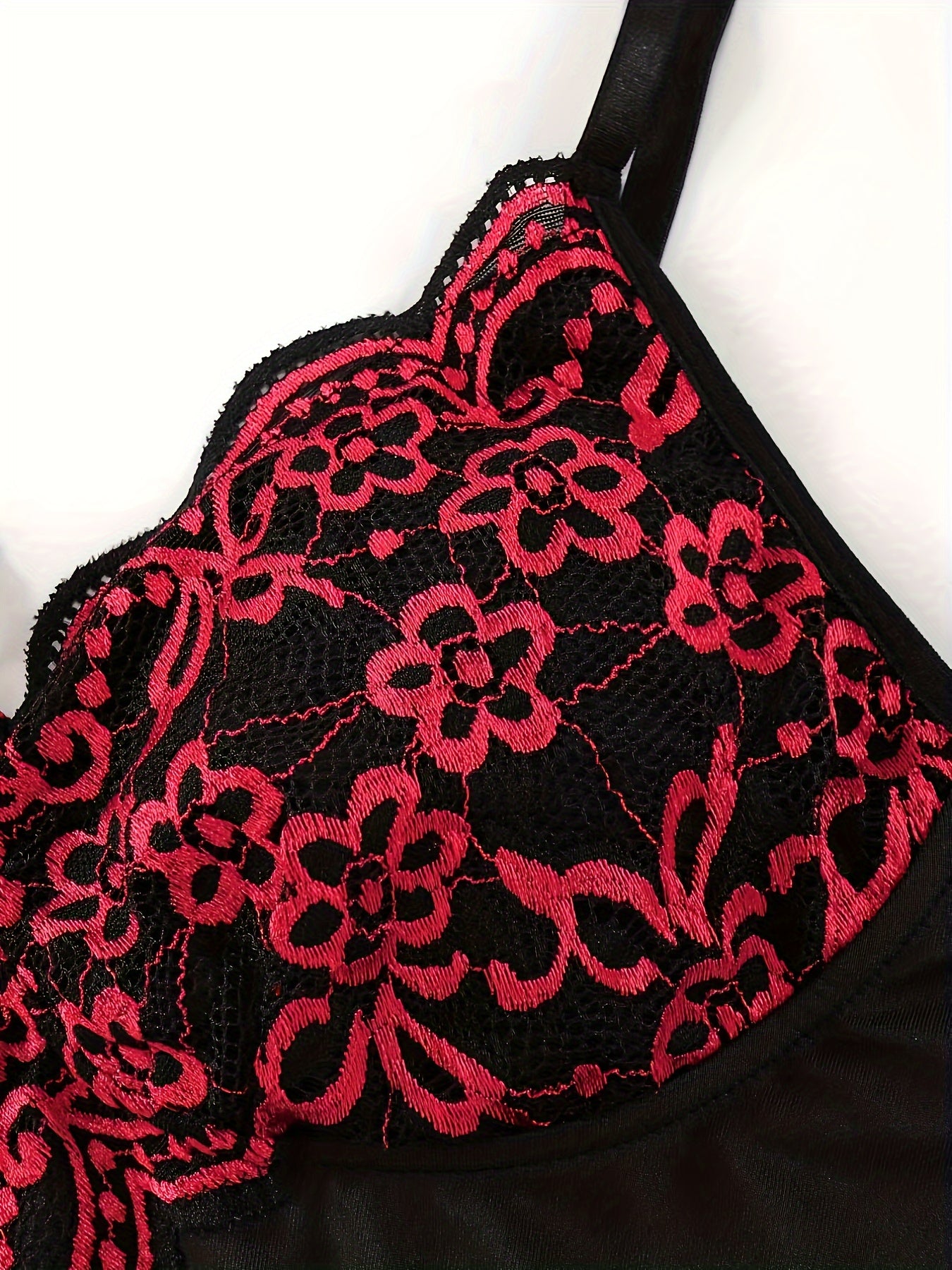 Plus Size Floral Embroidered Longline Shapewear Bra for Women