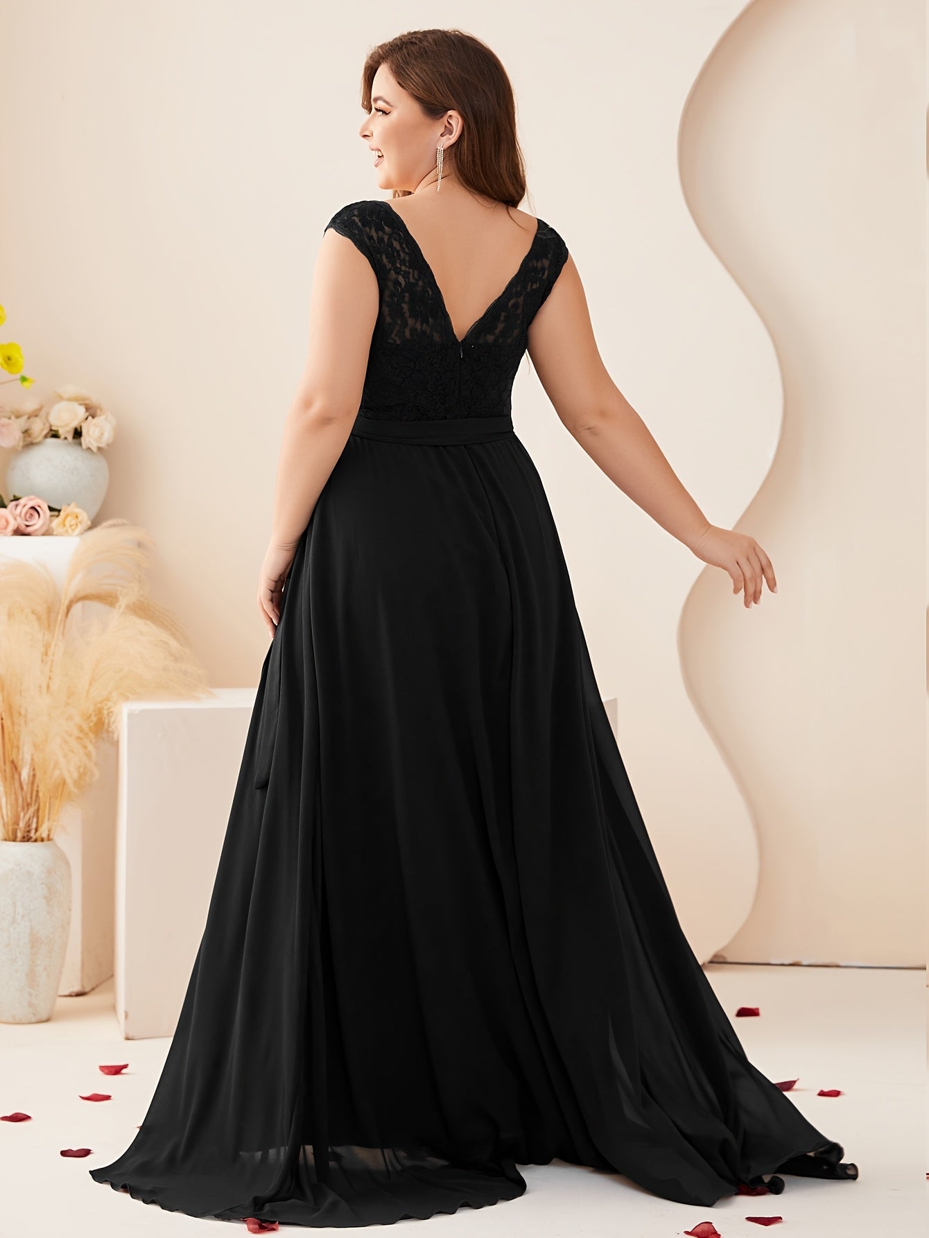 Plus Size Navy Blue Maxi Dress V-Neck Sleeveless A-Line Formal