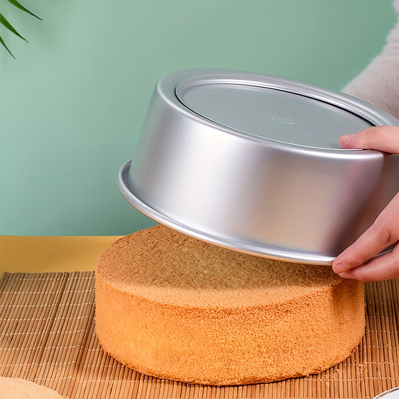 Anodized Aluminum Cake Pan with Removable Bottom, Multiple Sizes, Oven Safe