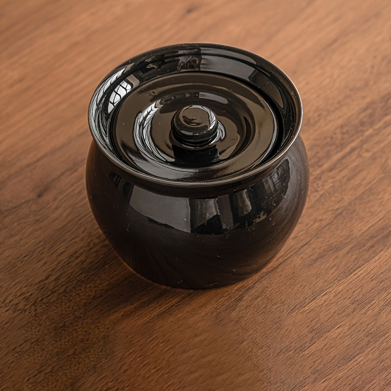 Однослойная традиционная керамическая кастрюля для супа с крышкой - безопасна для использования в духовке, отлично подходит для рагу и супов, идеально для домашних кухонь в осенний сезон.