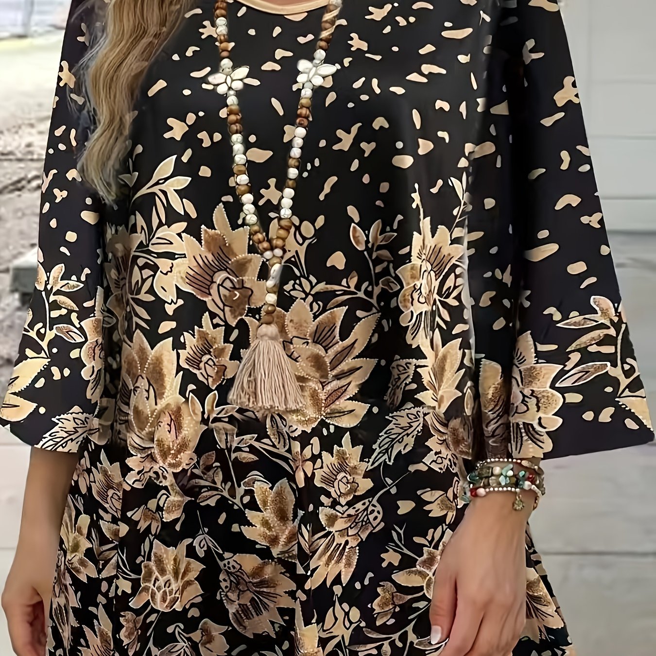 Women's Floral Print V-Neck Tunic Top Polyester Blouse with Three Quarter Sleeves