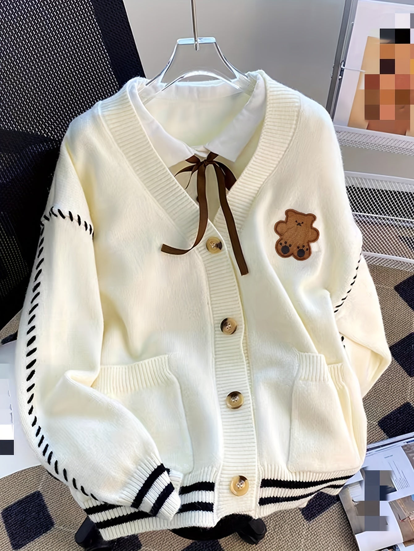 Women's V-Neck Knit Cardigan Contrast Color Teddy Bear Button All-Season