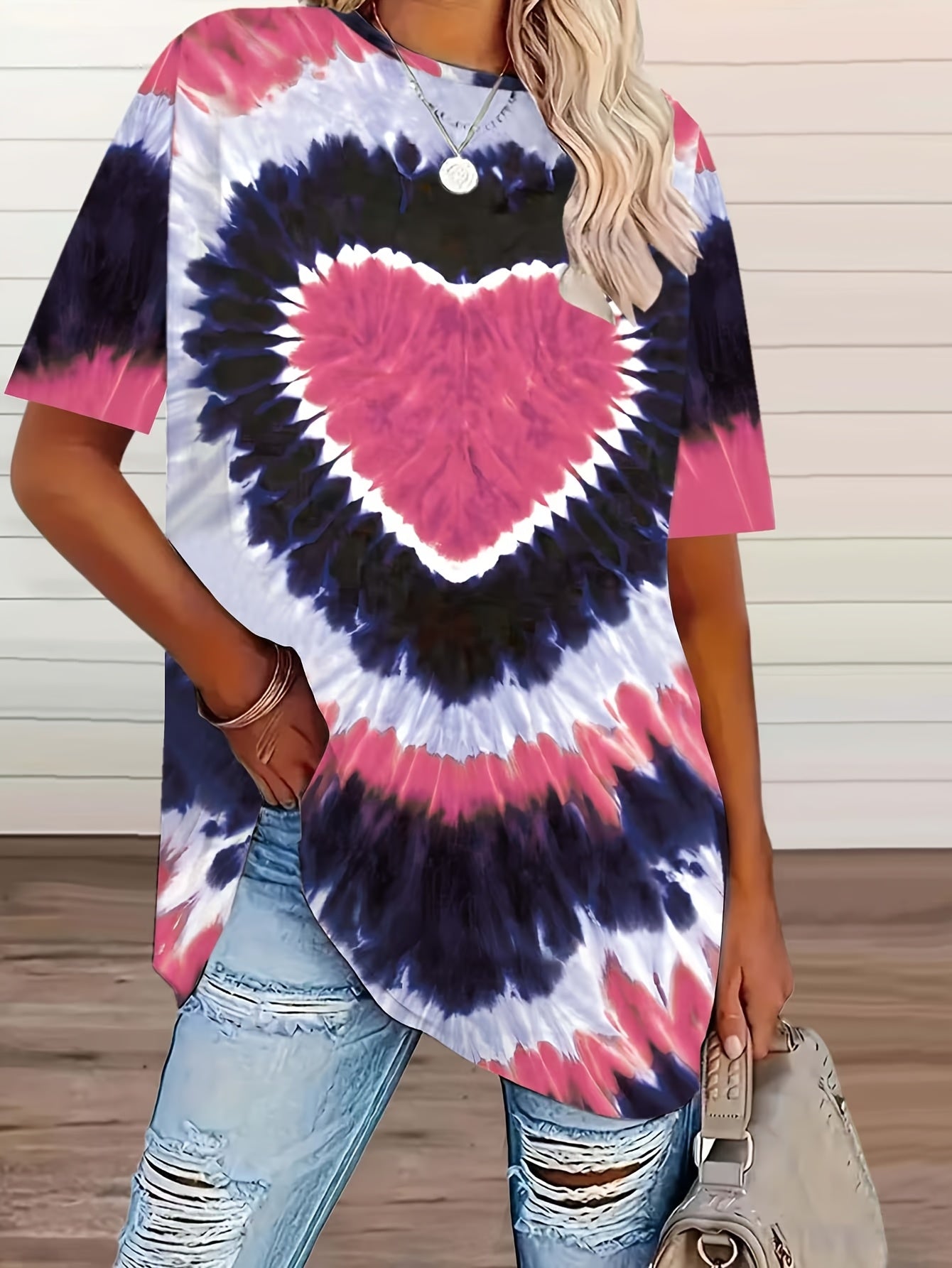 Plus Size Women's Tie-Dye Heart Print T-Shirt Casual Short Sleeve Top in Blue, Orange, Black