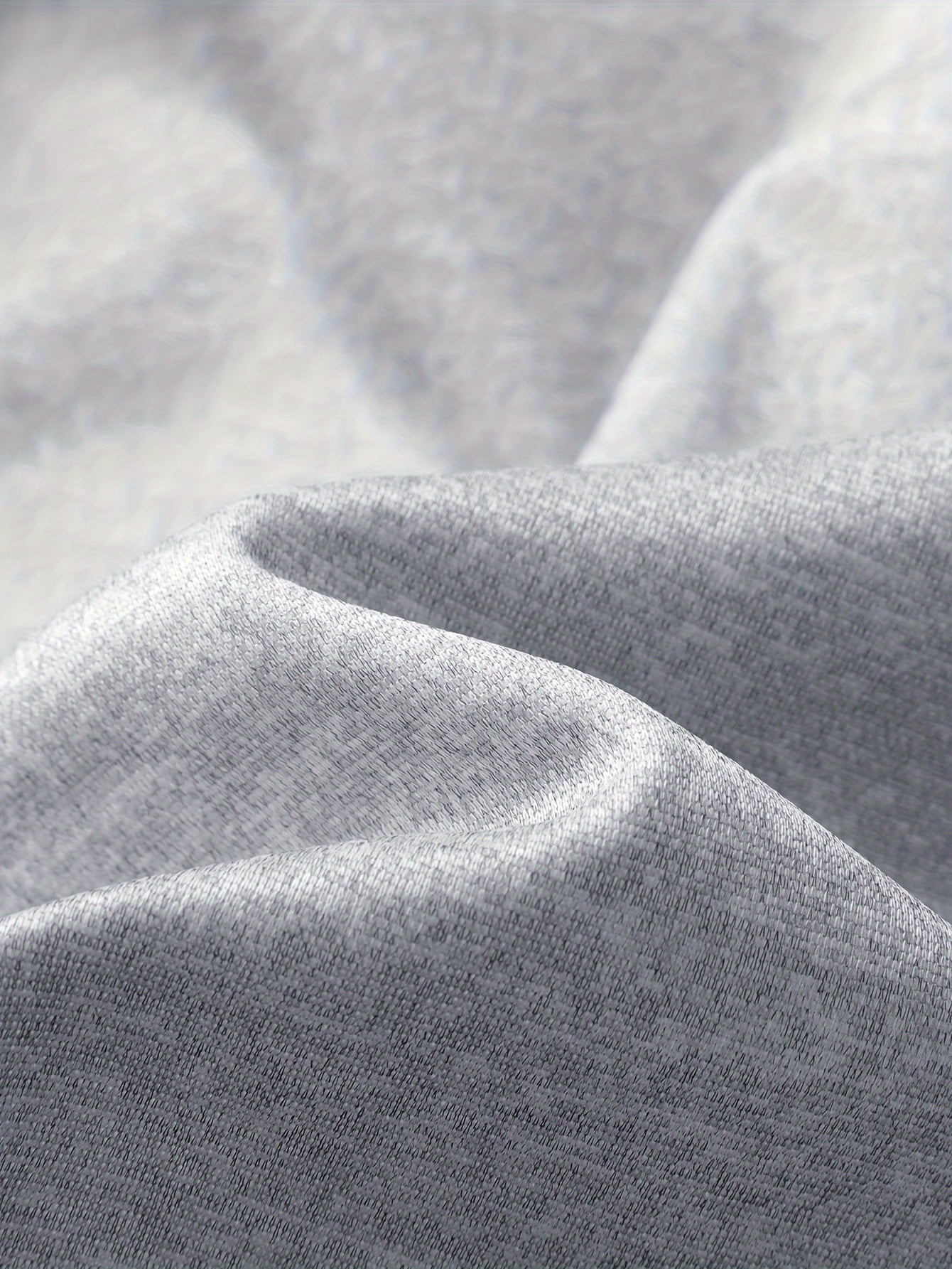 Erkaklar uchun tasodifiy sport kiyim to'plami, uzun yengli, gullar bilan bezatilgan, cho'ntaklar bilan va oddiy kesimda.