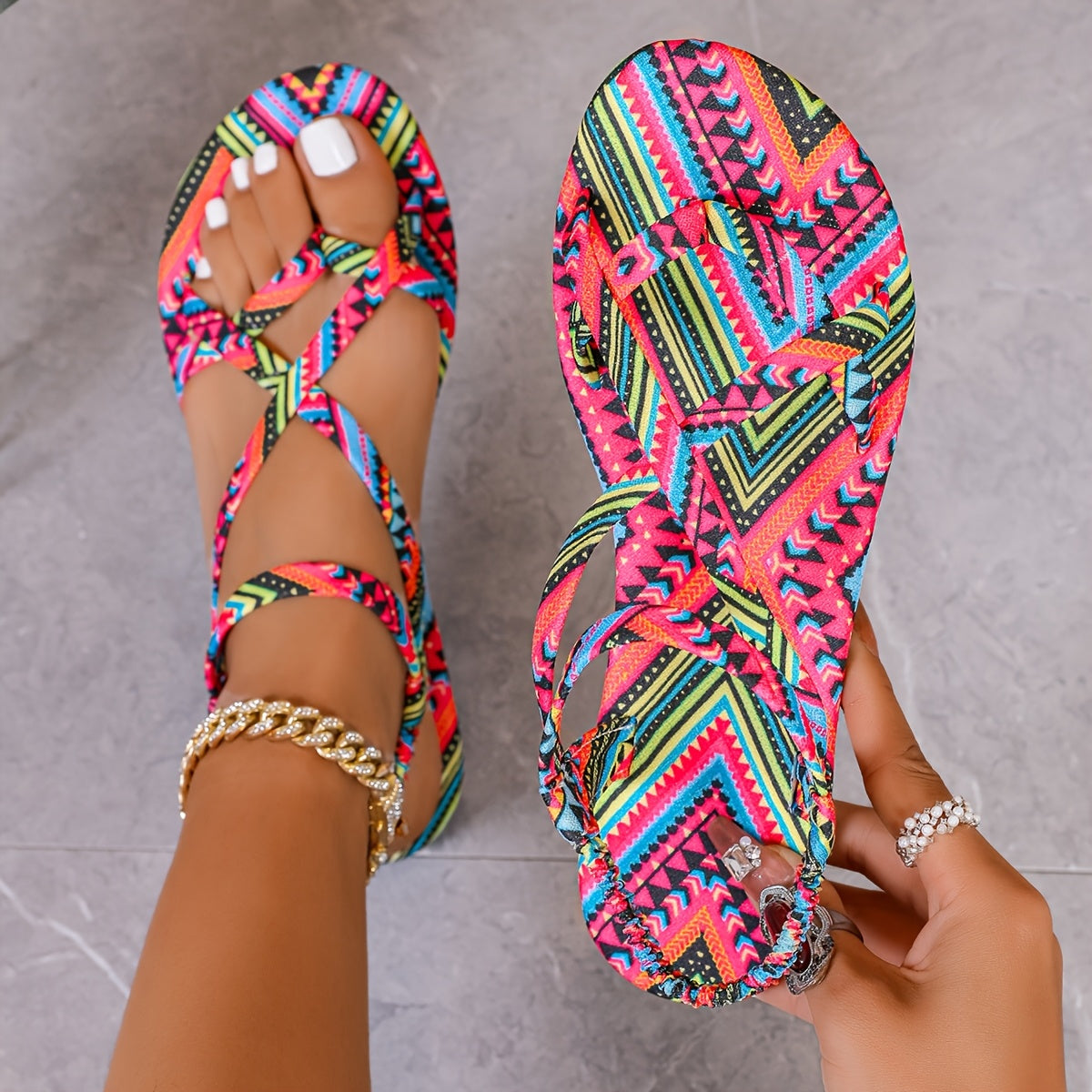 Women Bohemian Floral Flat Sandals Cross-Strap Open-Toe Breathable Fabric