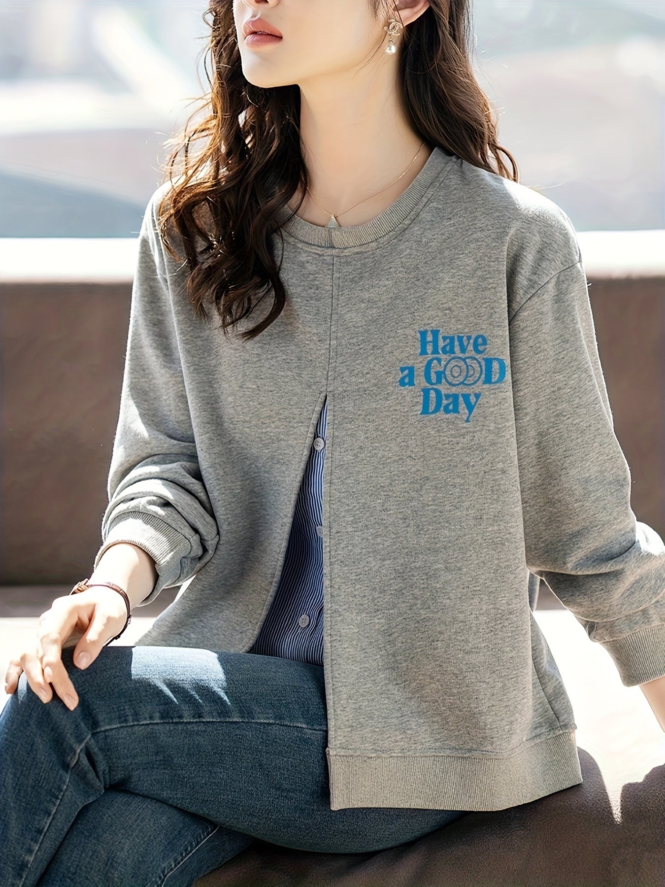 Women's Gray Sweatshirt with "Have a Good Day" Print, Casual Fit