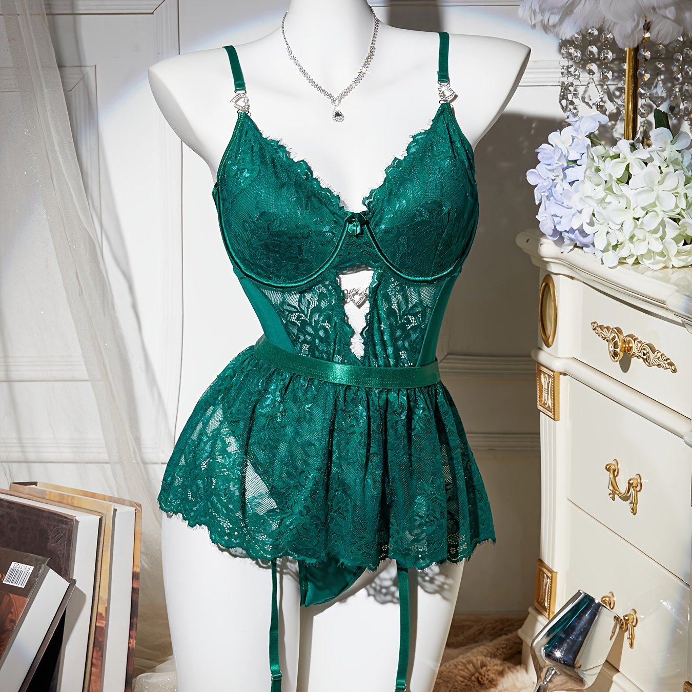 Body de encaje para mujer con pedrería y liga