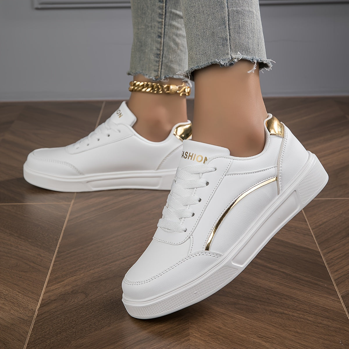 Women's Casual Sneakers Lightweight Soft Cushioned Solid Color All Seasons