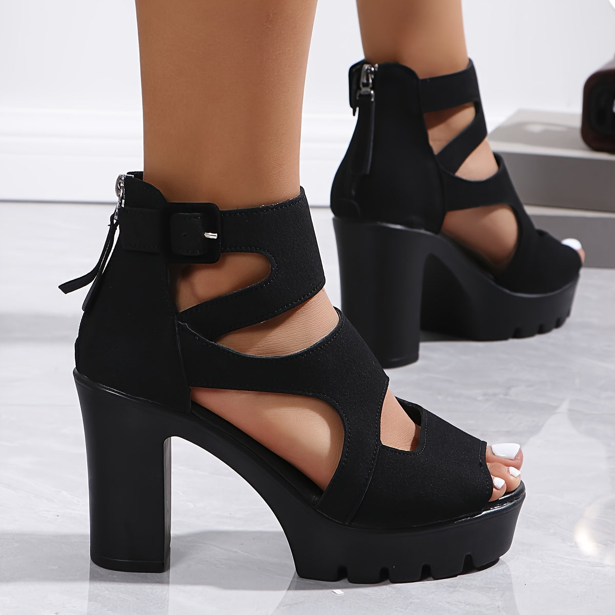 Стильные сандалии на блок-каблуке с дышащей сеткой, открытым носком, задней молнией и модным дизайном для всех сезонов.