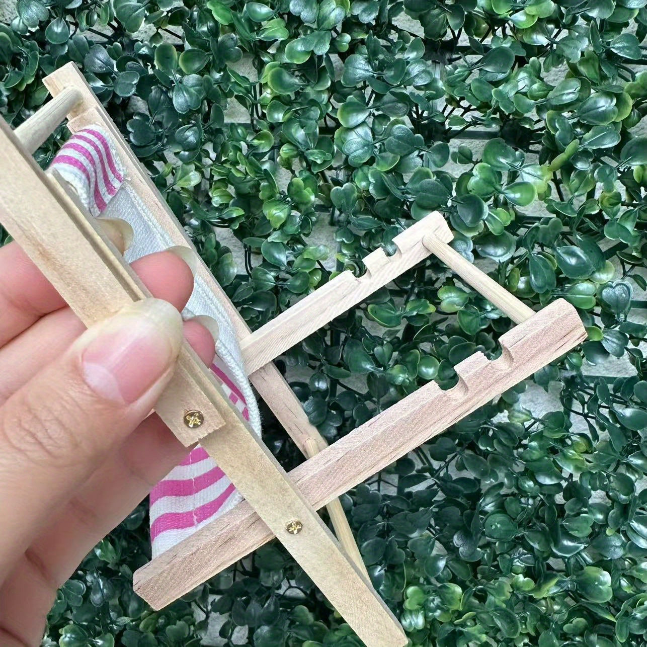 2 ta Mini Qiyshayadigan Plyaj Stullari - Qirg'oq Yog'ochi va Matolari Dizayni, To'y Dekoratsiyasi, Stol Dekoratsiyasi, Telefon Uslubi va Fotografi Prop uchun Ideal