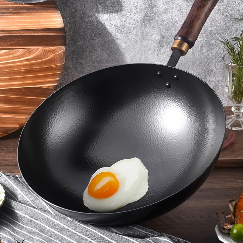 Durable 32cm Cast Iron Skillet Non-Stick Round Bottom Wok for Gas and Induction