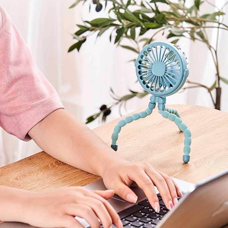 Ventilador mini portátil con soporte ajustable y correa para la muñeca, recargable por USB, ligero y compacto para cochecitos, actividades al aire libre y viajes