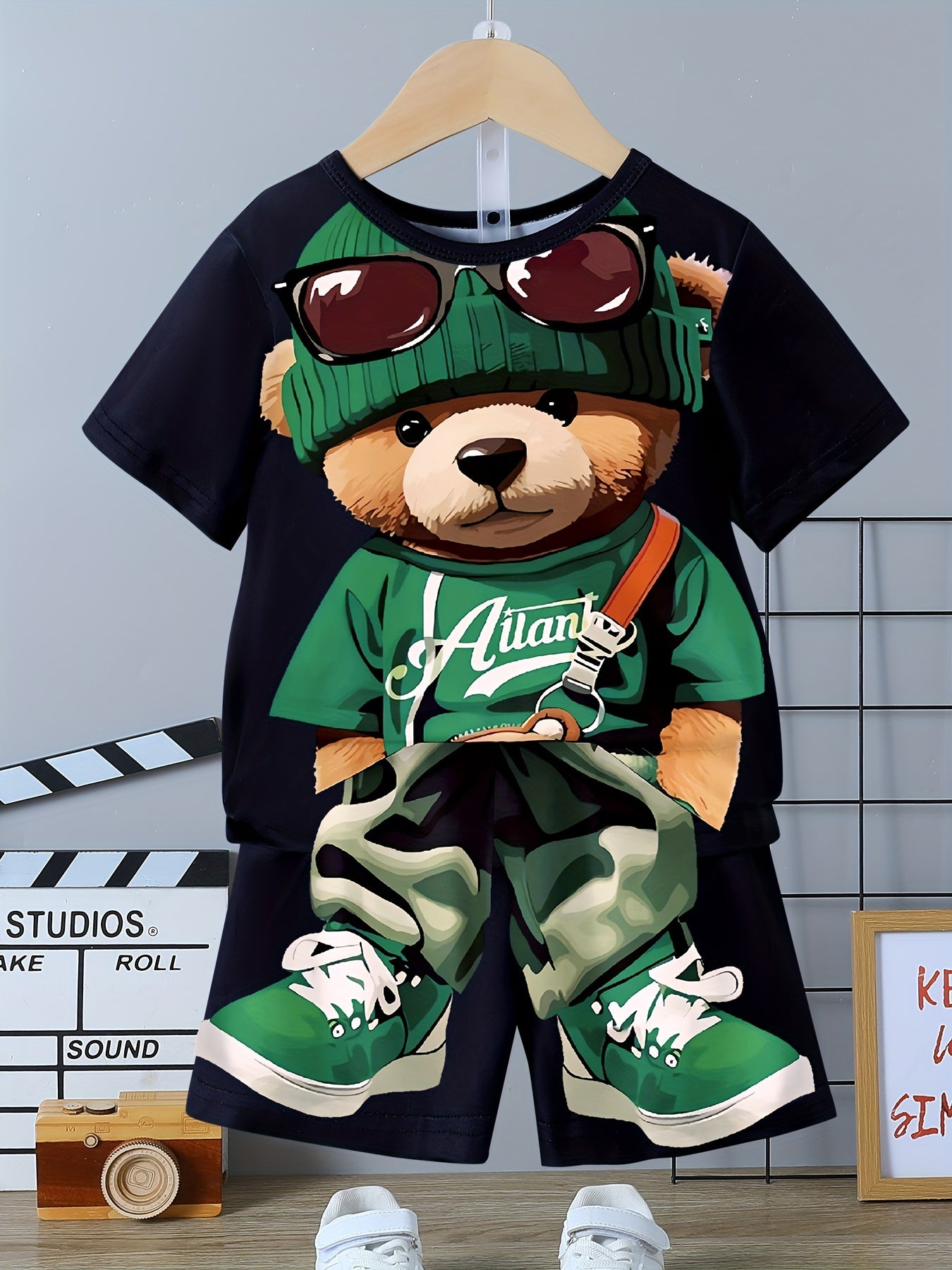 Boys' Summer Cartoon Bear Outfit Crew Neck T-Shirt and Knit Shorts Regular Fit