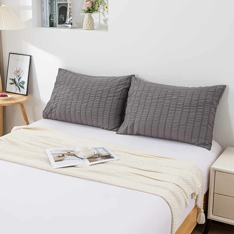 Set Of 2 Polyester Pillowcases 50x70cm Bubble Gauze Cutwork Skin-Friendly